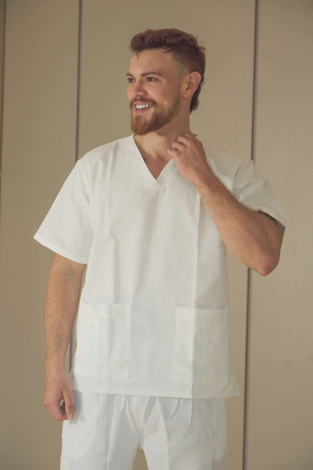 Uniforme Blanco perla - Antifluido licrado
