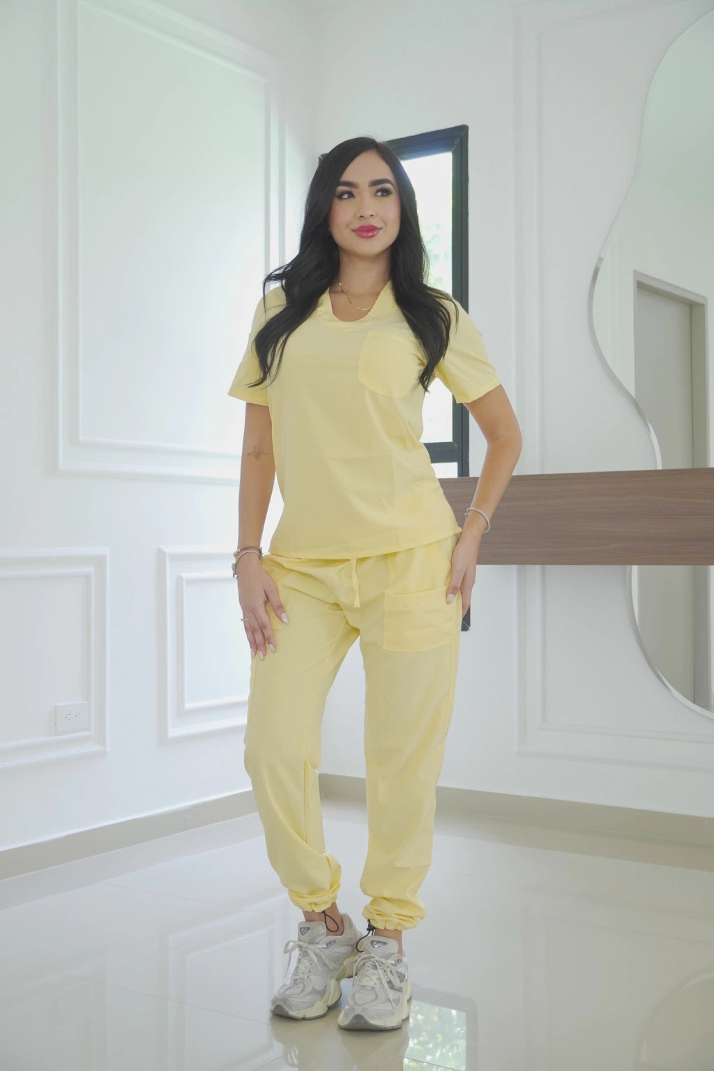 Uniforme Amarillo - Premium Galaxy