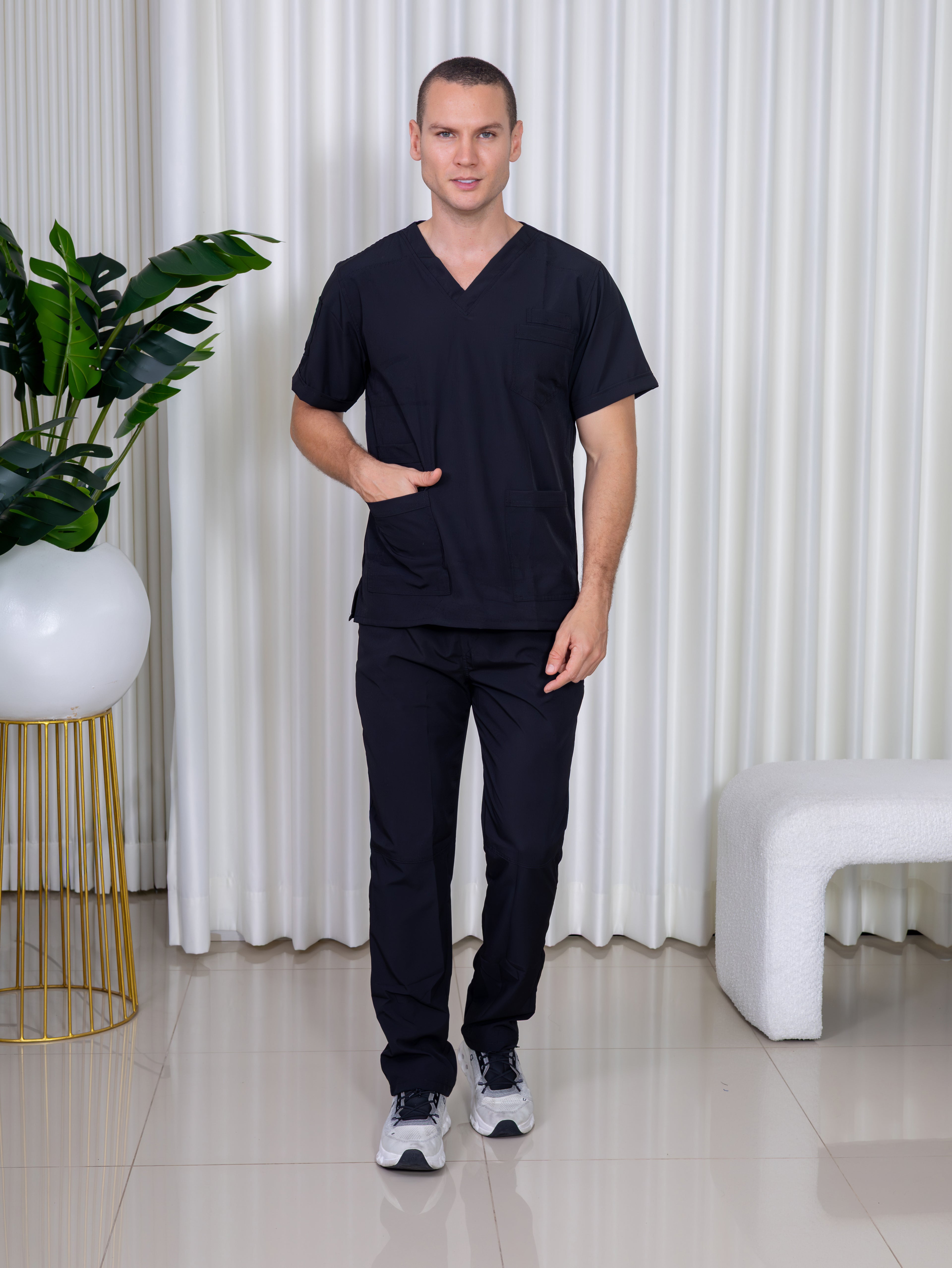 Uniforme Negro - Premium Caballero