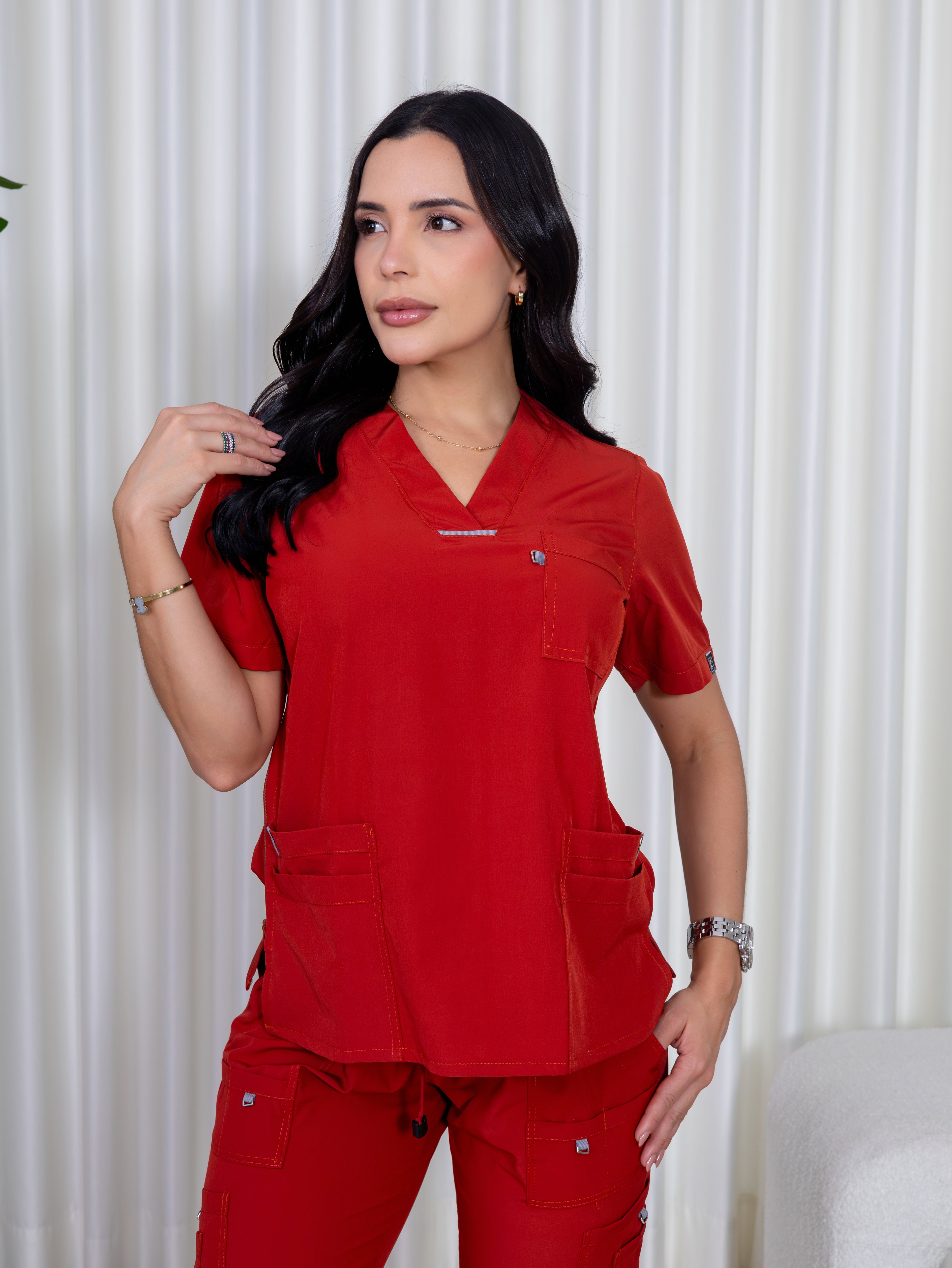Uniforme Terracota con detalles - Premium Licrado