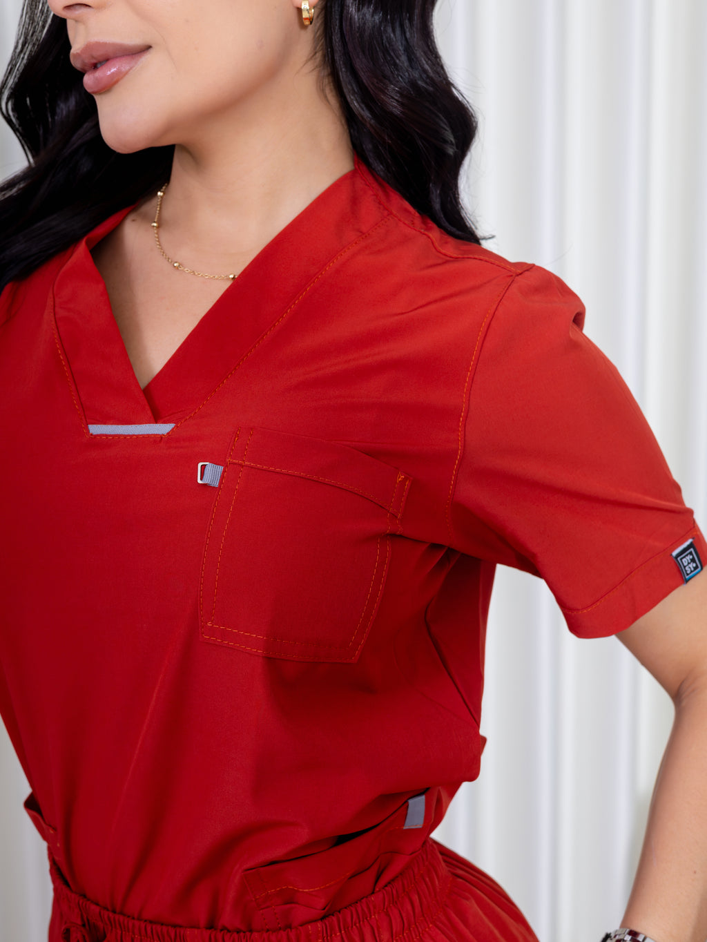 Uniforme Terracota con detalles - Premium Licrado