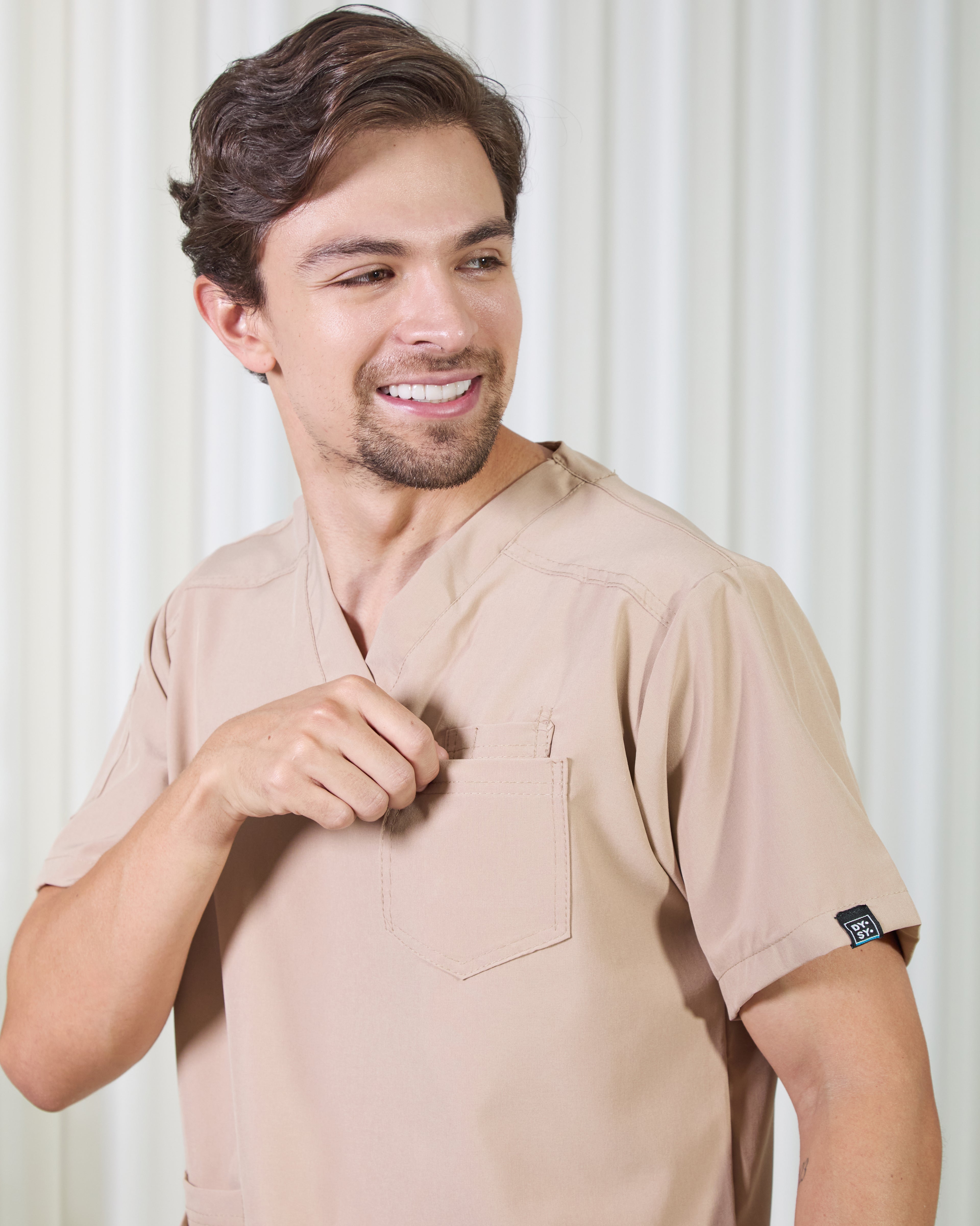 Uniforme Beige - Premium Licrado