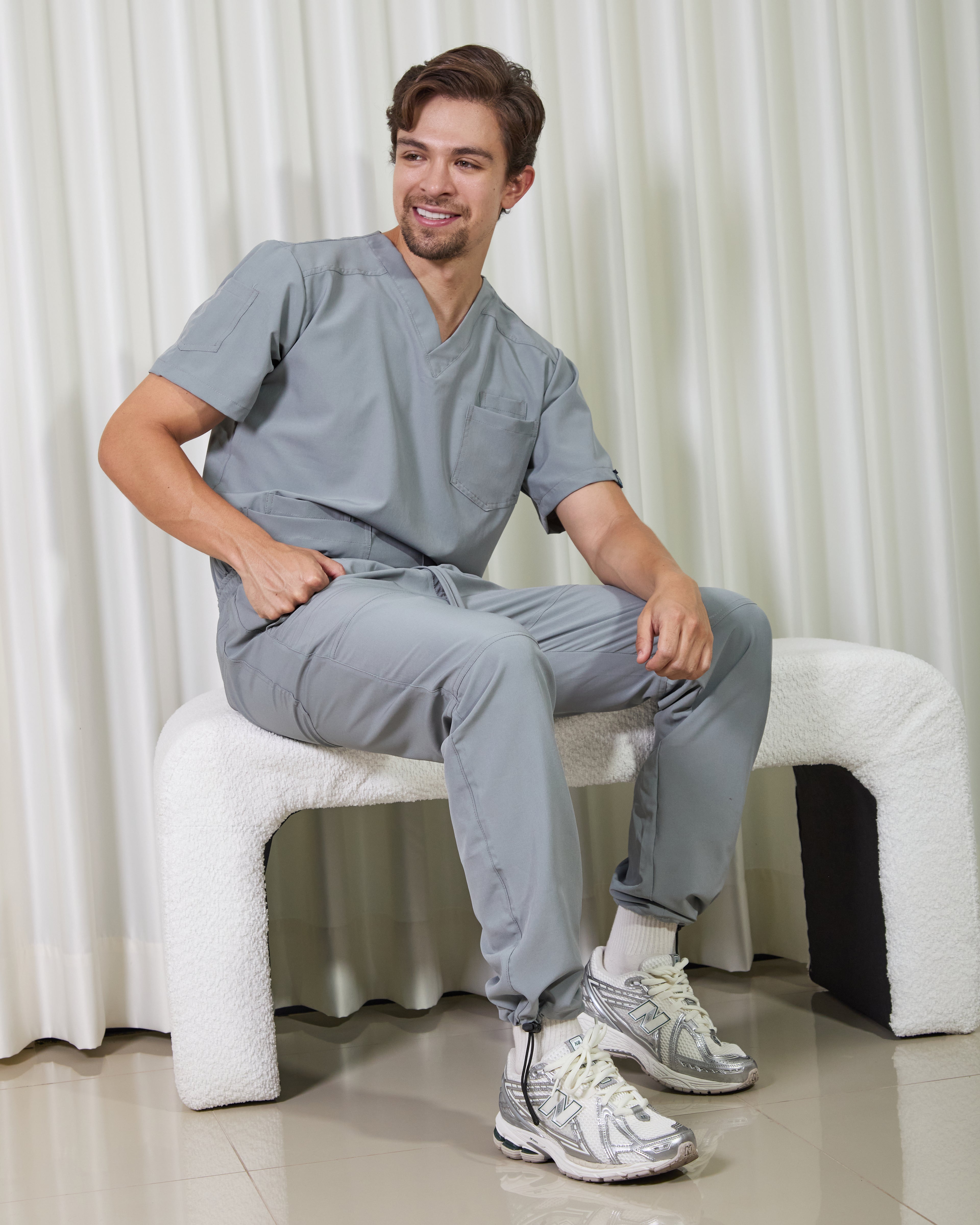 Uniforme Gris claro - Premium Licrado