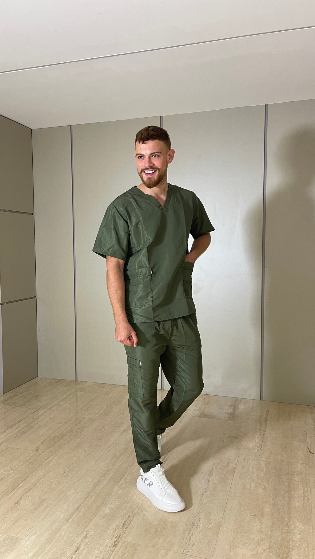 Uniforme Verde militar - Antifluido rigido