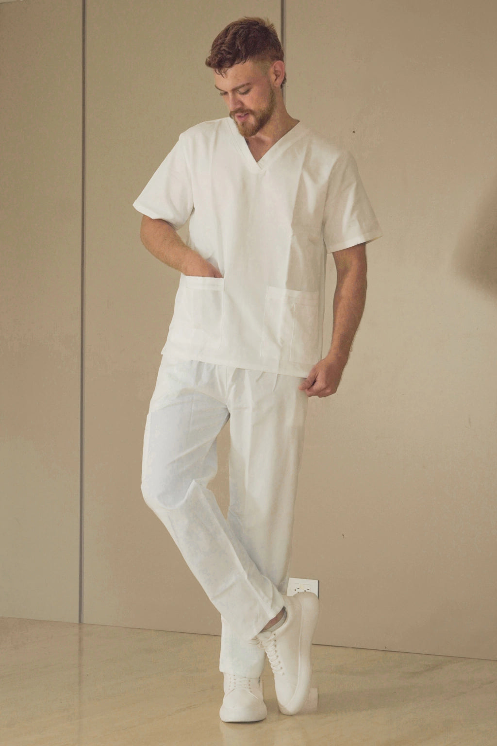 Uniforme Blanco perla - Antifluido licrado